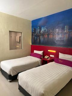 Fariz Hotel Malang - 2
