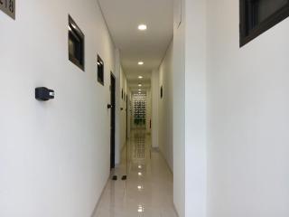 Vibes Djanti Residence Yogyakarta By Sans Hotel - 8