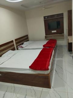 KML Grand Stay - 4