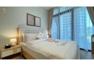 Azure Haven 1 - Stylish 1BR Escape with Balcony Views Near Abu Dhabi Corniche - 9