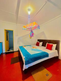 Dilani Adamspeak RiverStay - 3