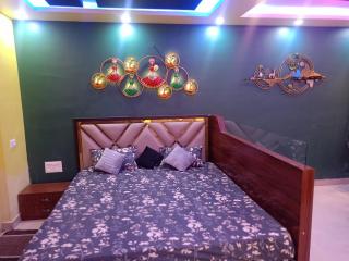 Apartment with Swimming Pool Near Kolkata Airport, Xanadu - 829 - 4