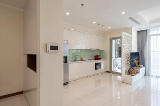 Sy's Home - VinHomes Central Park - Central & Nice View - 1