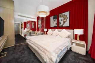 White Sage - Designer Studio with Canal View & Largest Balcony - 8