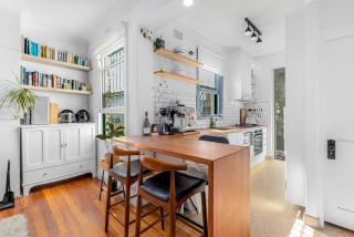 Dorje's place - 1 Bedroom plus Study Potts Point Apartment - 8