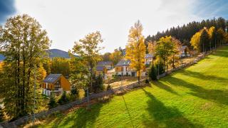 Wonder Home - Domki Hillside tuż przy stoku narciarskim - na terenie kompleksu plac zabaw i zewnętrzna siłownia, sklep, parking - 1