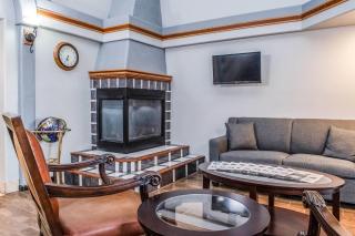 Clarion Hotel By Humboldt Bay - 1
