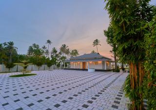 Ashtamudi Lake Villa by VOYE HOMES - Pet Friendly & Events Welcome - 7