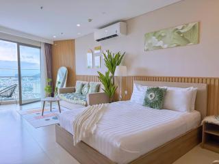 HomeAway - The Sóng Vũng Tàu LUX Condotel - 0