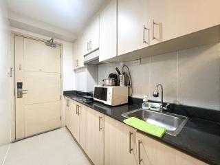 Evergreen Sea Residences 1BR by JBCo - 6