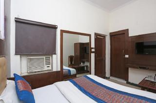 Vishal Hotel Near New Delhi Railway Station - 4