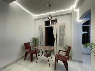 Sunrise Homestay - 3