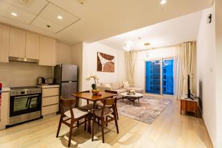 1BR Stylish Luxury Modern Home Yas Island 427WE B10 - 7