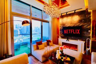 Barsana - Lavish 3BR Retreat - Marina & Sea Views - 9