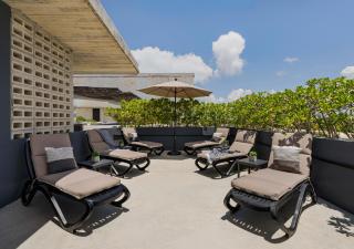 The Sands Boutique Condos - 4