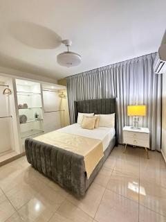 family apt centric near historic center boardwalk - 7