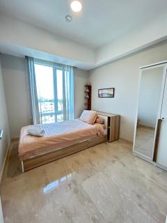 Podomoro Delipark Apartemen Cozystay Empire Tower 4BR 4 beds Medan - 110m - 1