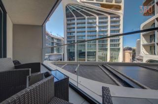 Luxury Stay at Mercury Suites with rooftop pool access by 360 Estates - 3
