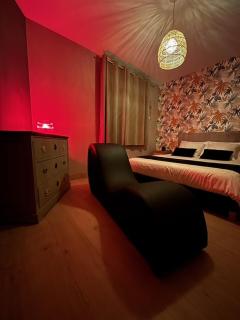Charme & Sens Avec Jacuzzi intérieur - 7