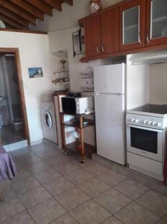 Πέτρινο σπίτι στη πλατεία - 5