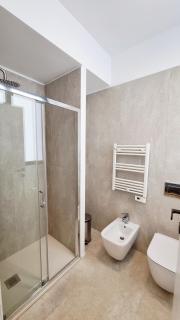 Vytalea - Trilocale moderno con patio e doppi servizi, vicino M4 - Modern apartment 2-Bedroom with Patio & Two Bathrooms, near Metro M4 - 1