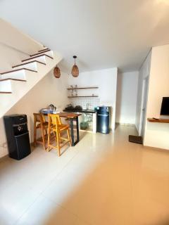 Home Stay Room in Bali Near Sanur Beach - 7