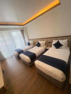 Hotel Sara Sadan - 6
