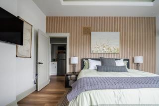 The Bank on Main St - Luxury Historic Suite on Main Street! - 7