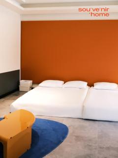 Terrace Rooftop Luggage Storage Spacious Two Rooms Beam Projector 4 Beds Jeonpo Seomyeon Busan Station - Busan - 8