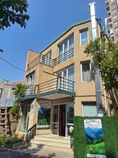 Hotel Nina - Tbilisi - 0