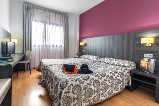 Hotel Abades Via Norte - 0