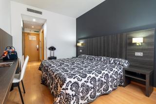Hotel Abades Via Norte - 3