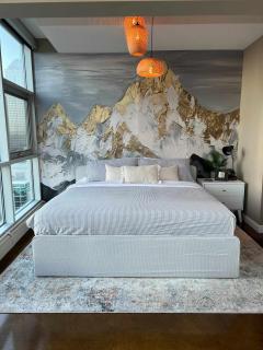 2Bed DT-Mountain & Skyline Views- Colours 1st-BMO - 9