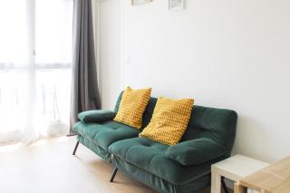 Apartment with balcony & view - 9
