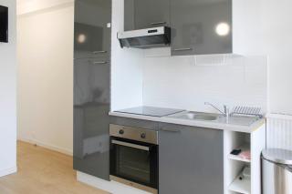 Apartment with balcony & view - 3