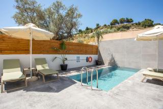 Aura Luxury Villas - 4