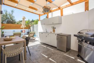 Aura Luxury Villas - 5