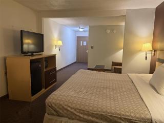 SureStay by Best Western Obetz Rickenbacker Airport - 1