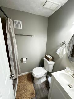 Comfortable and Calm Stay in Columbus - 2
