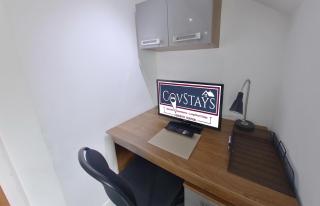 Victoria House - Deluxe Studios in Coventry City Centre, free parking, by COVSTAYS - 1
