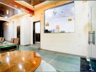 Hotel Khatushyam Residency - 2