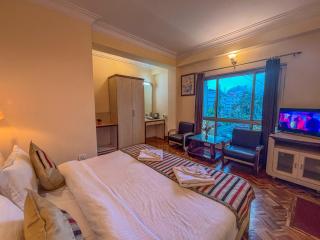 Rare Himalayas De Regency Pelling - 7
