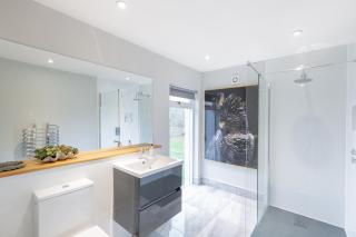 Greenmyre Farmhouse with Hot Tub - 2