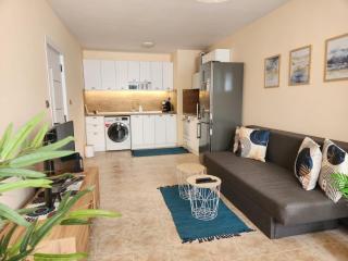 Cozy spacious apartment in Varna - 8