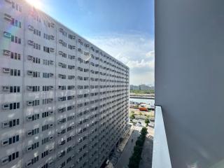Room 1469 Shore 2 Residences Near Airport, MOA by Prime Stay MOA - 2