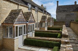 Grey's Court Cottages - 1