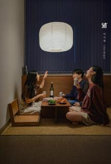 Chaseoje Seoul National University Station - 0