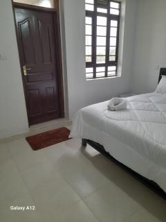 Mugo Queen's Stay - 3
