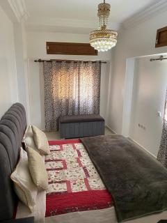 Iris Stay - Tangier - 1