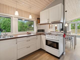 Holiday Home Roir - 250m from the sea by Interhome - 1